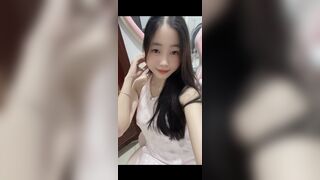 Em gái 2k5 cưỡi ngựa cùng ah họ