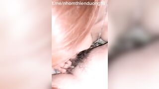 Gái xinh nuốt 1 ngụm tinh trùng xuống bụng