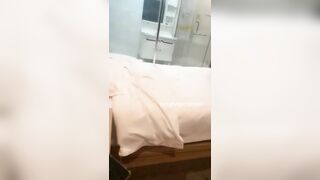 Gkvx1 - Súc Vật Cho Em Gái Uống Rượu Say Xong Tìm Cách Nhét Con Cặc Bự Vào Lồn Nó P9