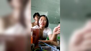E hs cấp 3 vừa đi học về đã bị a họ lôi vào phòng địt doggy
