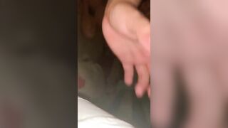 Con gái và bố dượng loạn luân địt nhau trong phòng ngủ mỗi khi mẹ đi vắng P1