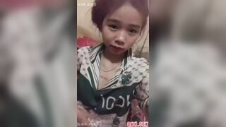 Em teen vú bự show hàng
