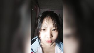 Bé Loli lồn không lông siêu xinh như Thiên Thần  tập tành thủ dâm