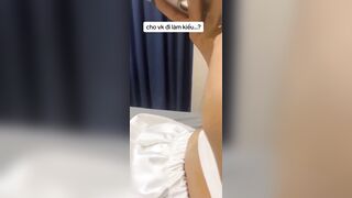 Cô vợ đi làm vất vả