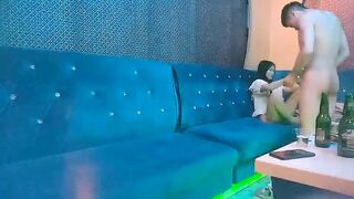 Đi Karaoke hát thì không lo hát mà gọi gái ra hát cùng rồi đè em nó ra chịch luôn P.7