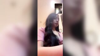 Clip Sex Hằng Hằng Móc Lồn Chat Sex Ngay Trong Bếp Lúc Nấu Ăn