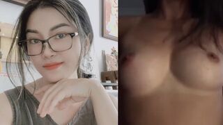 Clip Hot Nhã Vân 1993 Bảo Yêu Thương Chị Mà Đè Chị Ra Chịch