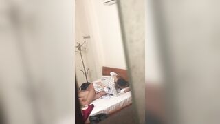 Quay lén thanh niên địt máy bay bà già, tiếng rên e ả thật sự nứng