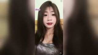 Ngọc Nhi 2k khoe vú căn mộng, giọng nói ngọt ngào đáng yêu