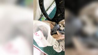 Lén vào phòng ngủ cô giáo sục cặc