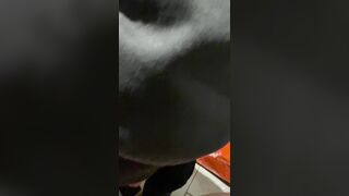 Public trong WC của CGV Hùng Vương