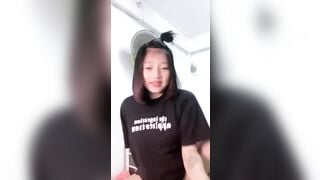 Tổng hợp video của em gái 2k6