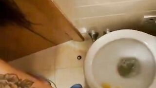 Vãi, Mẹ kế vuằ lm việc vừa Giúp con trai Sục cu bắn tinh trong h làm