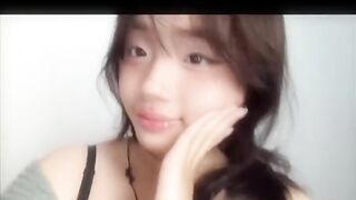 Shokc, Thùy Trang Idol FB lộ Clip móc lồn bị Xuất tinh tràn bướm