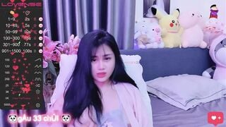 Clip Hot Anna Gấu Vú Khủng Livestream Nói Chuyện Dâm