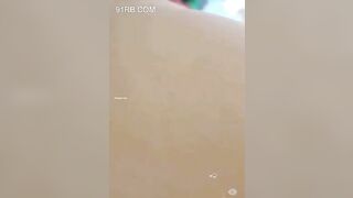 Hai em gái Việt mê mẩn threesome với anh da đen chim khủng 2