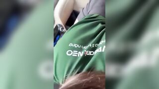 Được Em Nhân Viên Ngân Hàng Phục Vụ Trên Xe