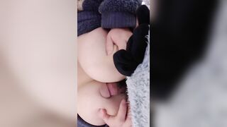 Thủ dâm cho bà chị vú to lồn mup