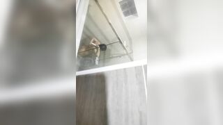 Quay lén hồi hộp kích thích