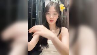 Thiên Kim tiểu thư tập tành live show phần 2