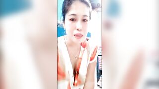 Mẹ thằng bạn thân u50 vú to lồn ngon thủ dâm khoe hàng kiếm tiền 1 2 3 2