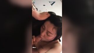 Bé tiktoker non tơ cực phẩm trong bộ đồ cô dâu 2