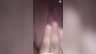 Mới quen đc em ghệ mới lớn lon mup nhiều nc