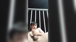 Dụ thằng e họ sục