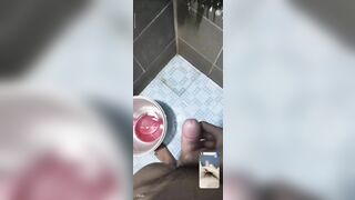 sục cu cùng người lạ