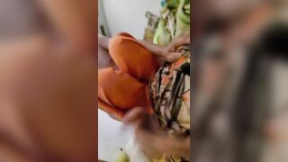 Lén Bóp vú, Xé quần lót Con e Họ Dâm Đãng Say rượu Vú khủng lồ