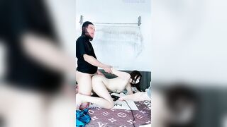 MMlive be_nong Ông kia sướng vl chịch hết em này tới em kia xếp hàng chờ chịch, chịch 2