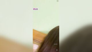 Seri thủ dâm Ngọc Nhi 2k niềm hân hoan của em khi thủ dâm cùng trái dưa Leo 🥒