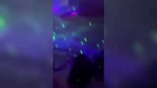 Em gái xả đồ địt khoẻ quá anh trai sướng cứng người