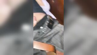 Lén bú con cặc của khách hàng đang say rượu