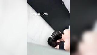 Quay lén, Thg bạn Say rượu Bú Lồn con bạn djt Nhau trong toilet rên rỉ to vl