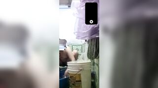 Lén ck iu cho trai trẻ xem tắm.hii