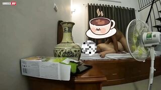 Soi cam bắt gặp cảnh vợ với tình nhân địt nhau mạnh bạo