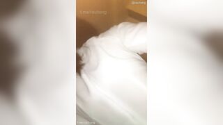 E kính cận dâmđãng học c3 vừa đi học về chưa kịp thay đồ đã gạ e ra nhà nghỉ địt nhau