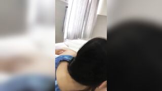 Dụ em gái đeo kính ngoan ngoãn bú cu r địt lồn em mạnh bạo