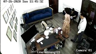 Làm nghề này sướng vl ngày nào cũng soi vú gái xinh