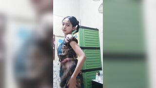 P7Rau loli lộ clip gây xôn xao cộng đồng mạng Indonesia dạo gần đây