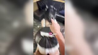 Mặt thỏa mãn em rên la vừa đau vừa sướng với cây hàng to như cổ tay của anh