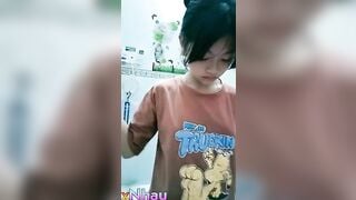 Chị gái quay bướm non của em gái đăng lên mạng