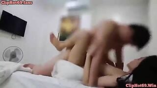 Đi Waxx lông cu gặp E Gái Vú to, Gạ e Djt Nhau Lút Cán tròng KS sướng vl