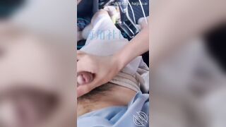 Chở e dâu đichợ thế là lụm edâu trên oto luôn xg về nhà móclồn bắnnước rồi địt tiếp