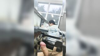 Biến thái xuất ở thư viện trường đại học