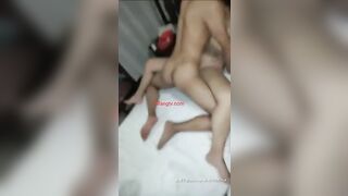 Mấy thằng khốn nạn gạ em gái Loli đi khách sạn chịch tung lồn khiến em nó khóc thét