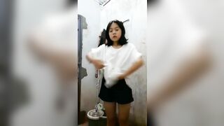 trần thảo 2k8 chuppy mới lớn show hàng thủ dâm cực nứng