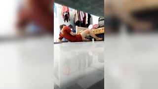 Sex Quay Lén Em Công Nhân Tự Móc Bướm Trong Phòng Trọ