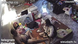 Hack cam dập cô vợ trẻ xinh đẹp khi con đang ngủ say như máy khâu cực phê